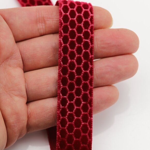 Red Maroon Choker Texture Velvet Adjustable Necklace red Chokers (#62) - Picture 5 of 8